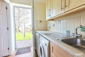 Photo 16- click for photo gallery